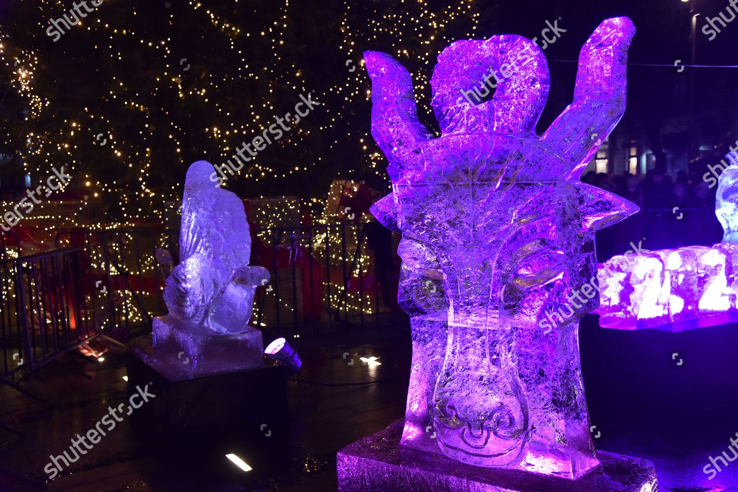 chinese new year ice sculptures