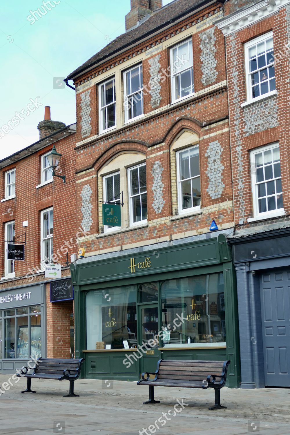 Henley Town Centre Streets Deserted Editorial Stock Photo - Stock Image ...