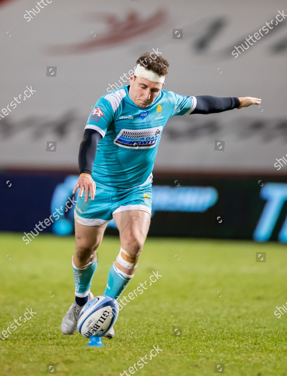 Duncan Weir Worcester Warriors Kicks Penalty Editorial Stock Photo ...