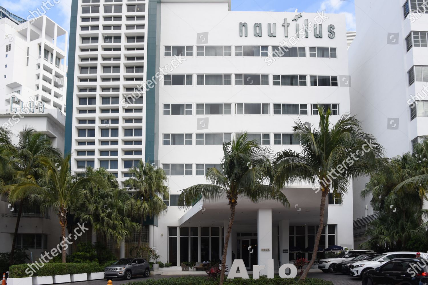 By Hotel Miami Beach Foto de de contenido editorial: imagen de stock | Shutterstock Editorial