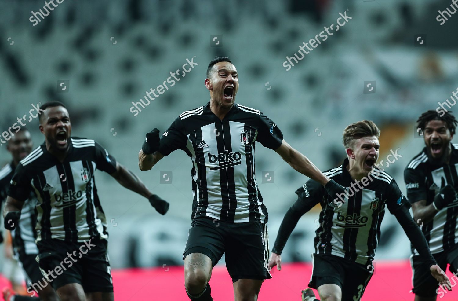 Josef De Souza 2l Besiktas Celebrates Teammates Editorial Stock Photo Stock Image Shutterstock