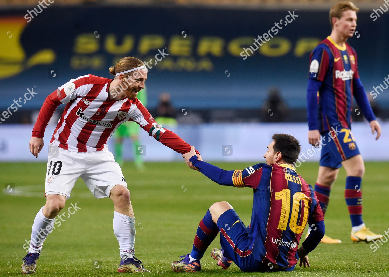 Lionel Messi Fc Barcelona Iker Muniain Athletic Editorial Stock Photo Stock Image Shutterstock