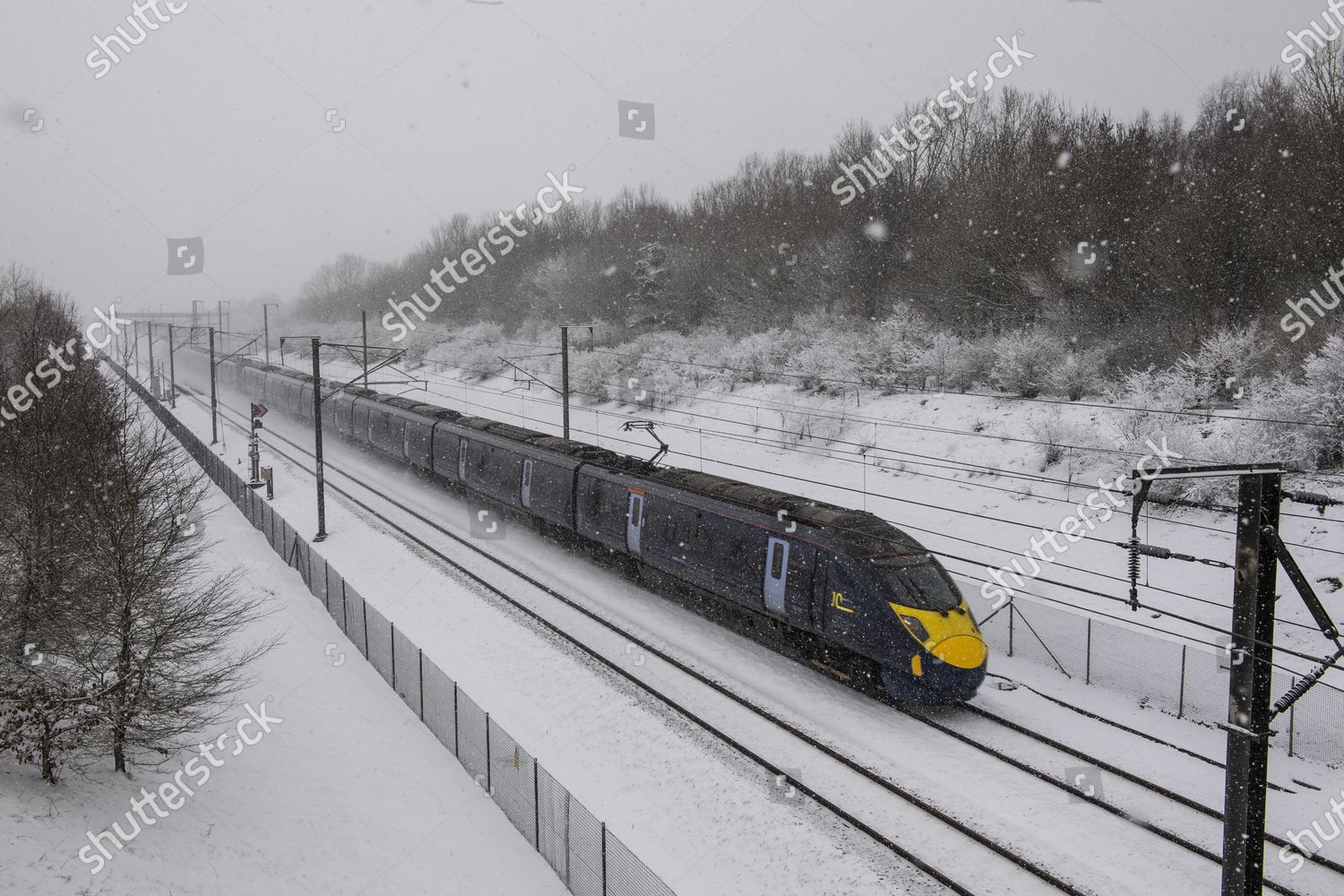 Beast East Twoan Amber Snow Warning Meaning Editorial Stock Photo Stock Image Shutterstock