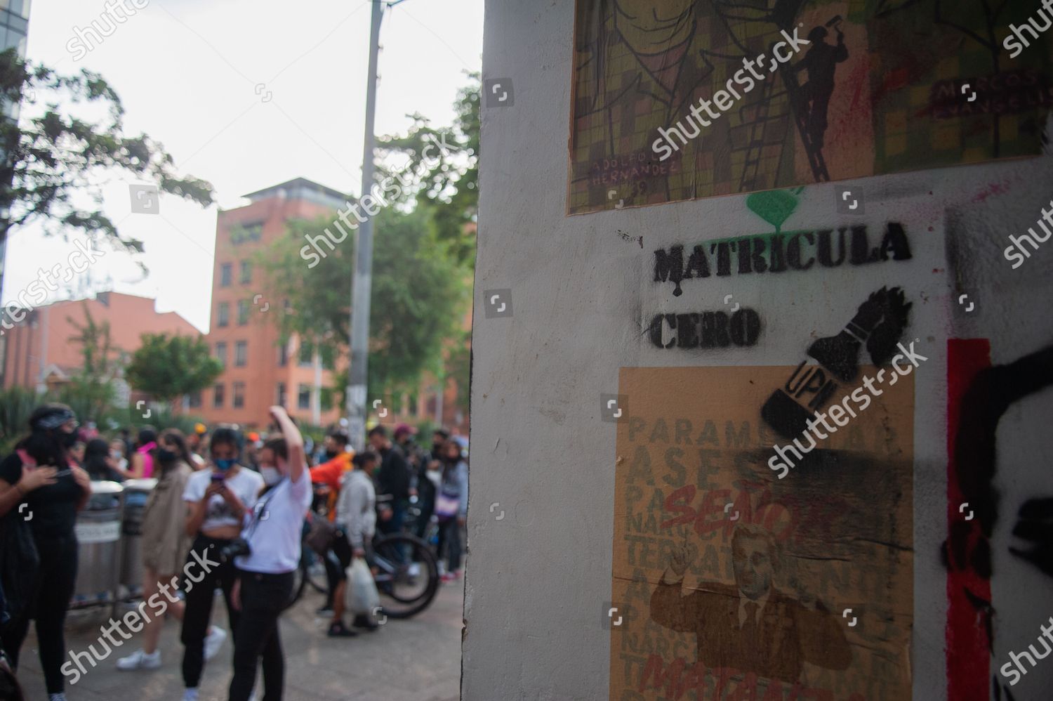 Zero Tuition Banners Stencil Graffities Placed By Editorial Stock Photo Stock Image Shutterstock