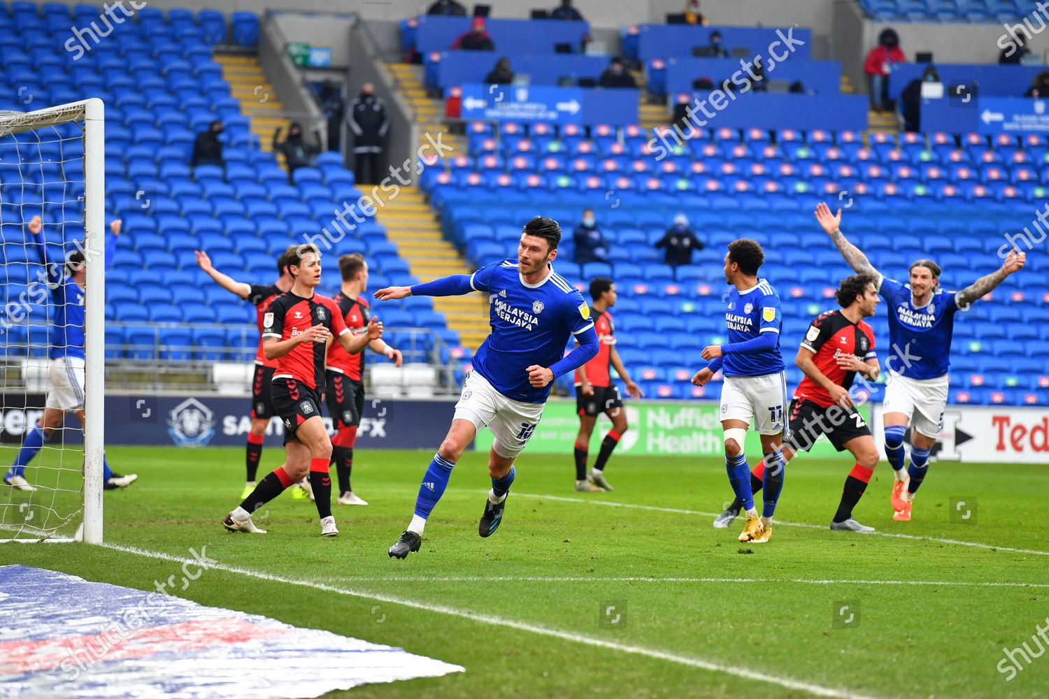 Kieffer Moore Celebrates Scoring His Cardiffs Editorial Stock Photo ...