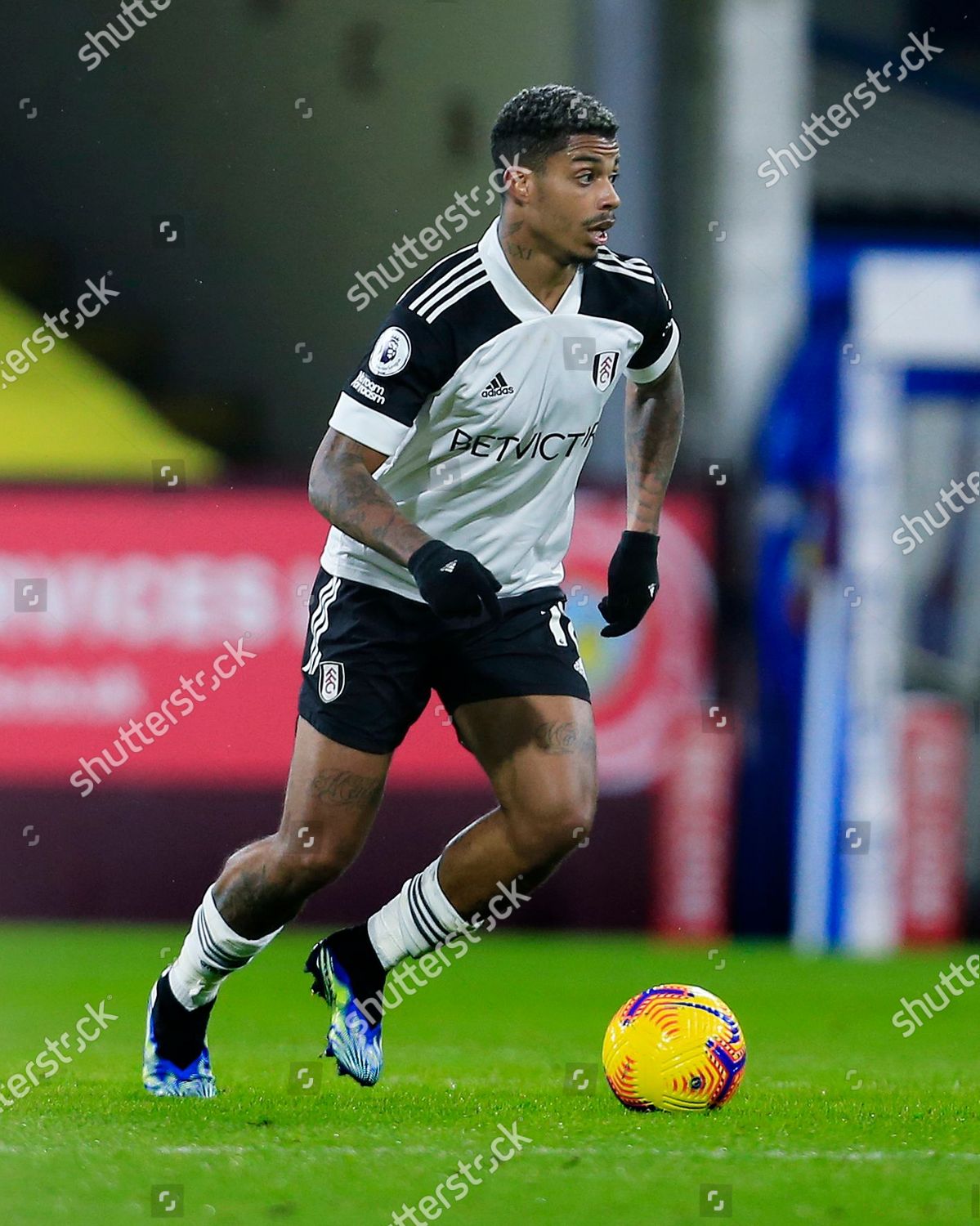 Mario Lemina Fulham Editorial Stock Photo - Stock Image | Shutterstock