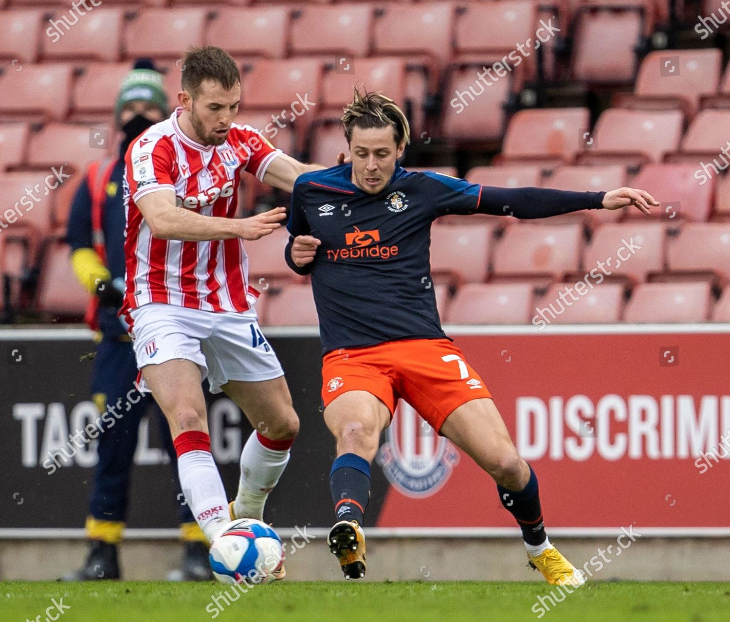 Harry Cornick Luton Town Under Pressure Editorial Stock Photo - Stock ...