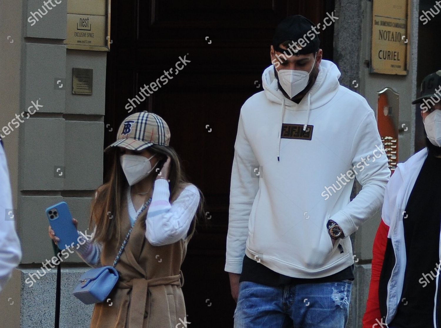 Gianluigi Donnarumma Girlfriend Alessia Elefante Editorial Stock Photo ...