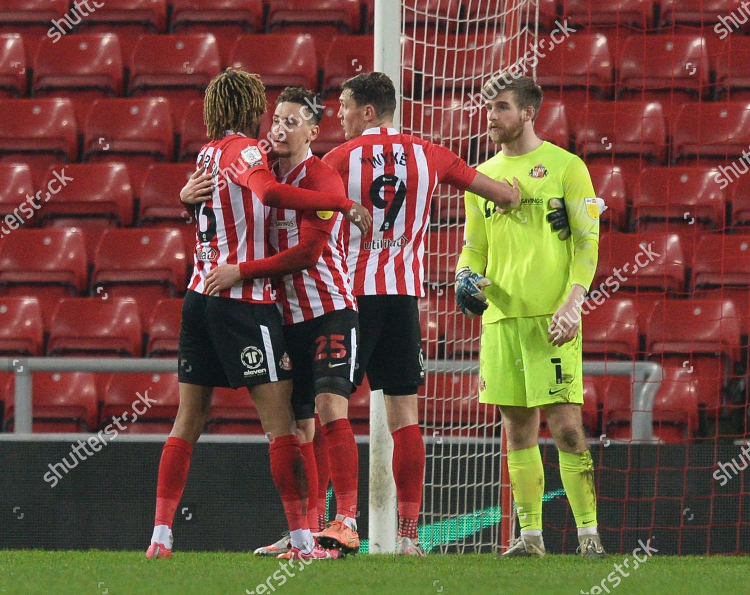 Callum Mcfadzean Sunderland 2nd Left Celebrates Editorial Stock Photo ...