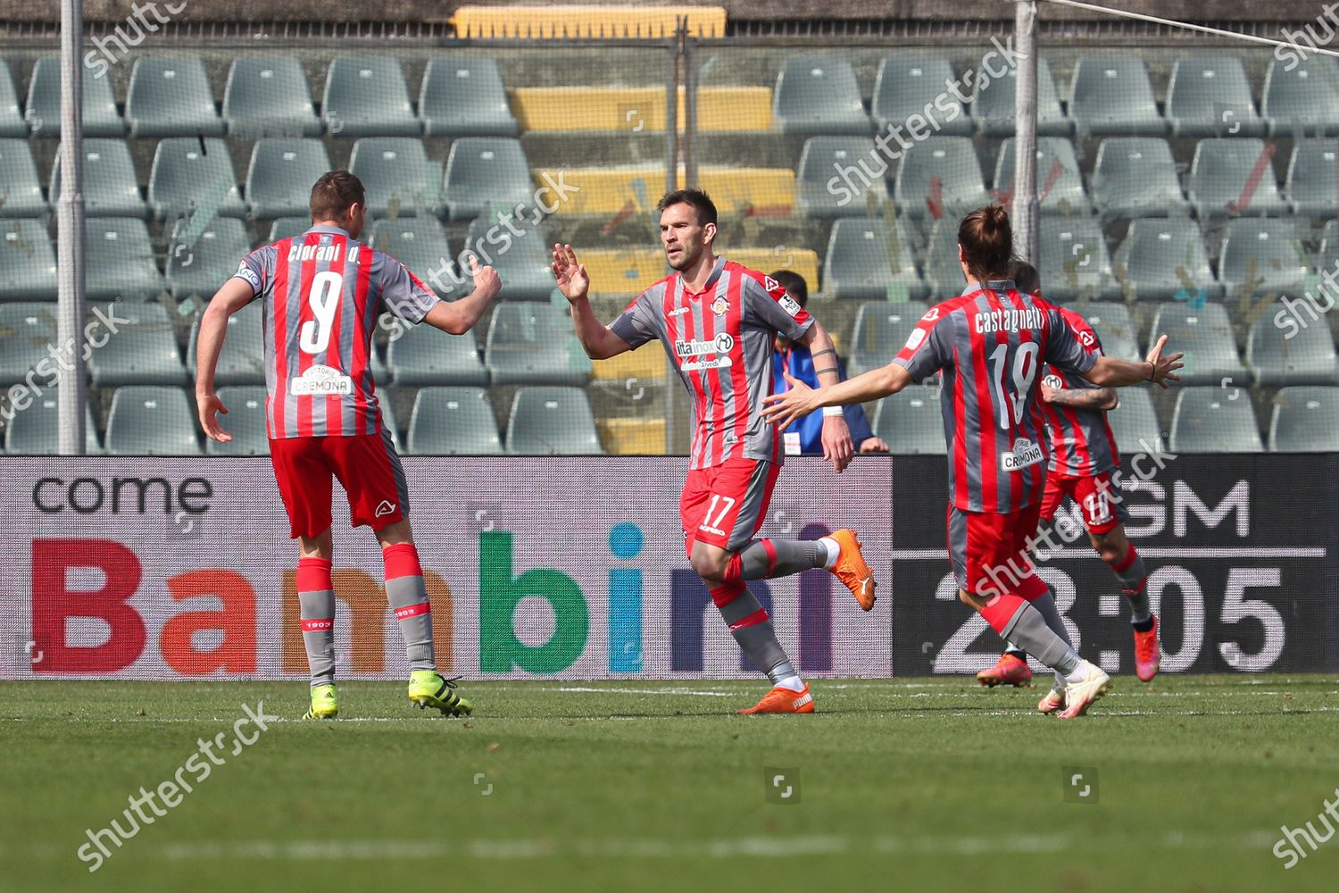 Luca Strizzolo Cremonese Cerlebrates Goal Scored Editorial Stock Photo ...