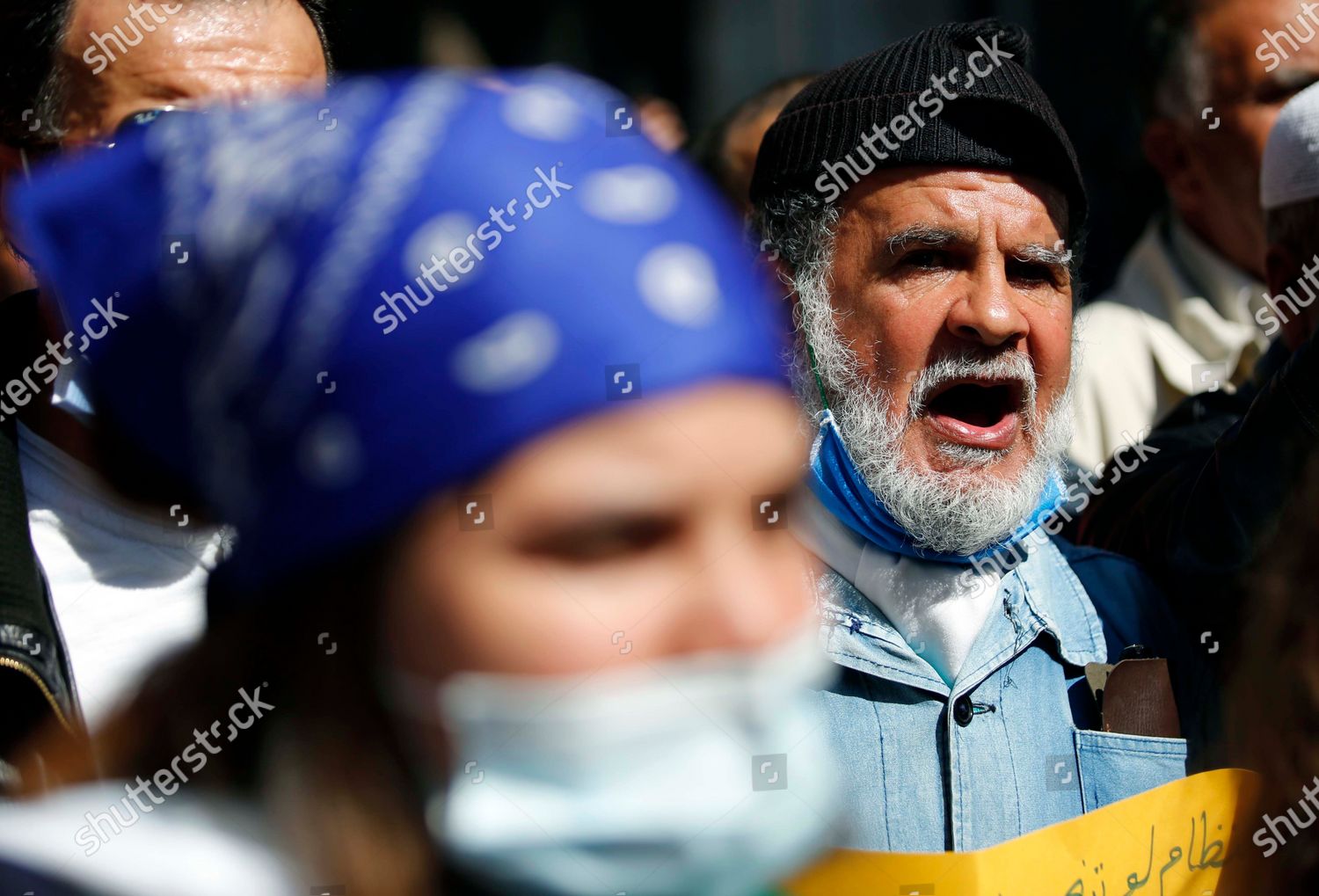 Algerian Demonstrators Take Part Antigovernment Demonstration Editorial ...