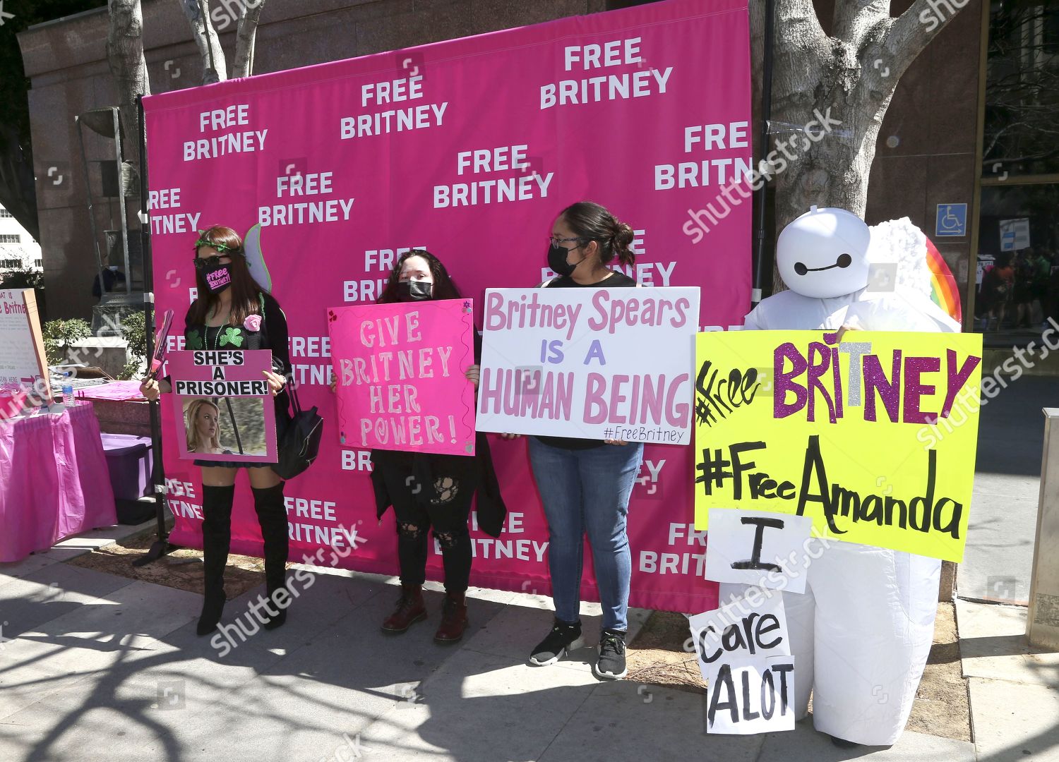 Britney Spears Fans Gather Outside Stanley Editorial Stock Photo ...