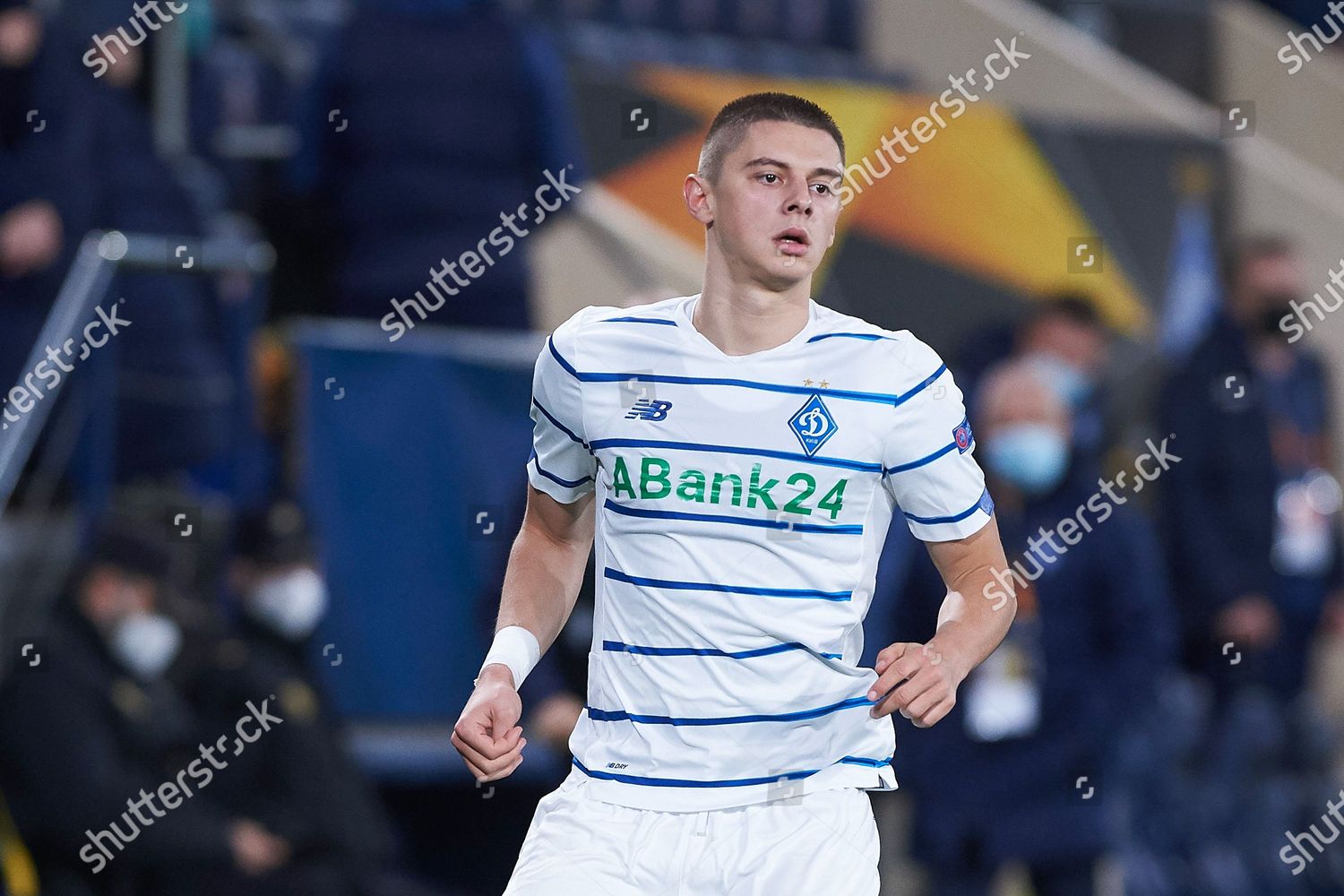 Vitaliy Mykolenko Dynamo Kyiv During Uefa Editorial Stock Photo - Stock ...