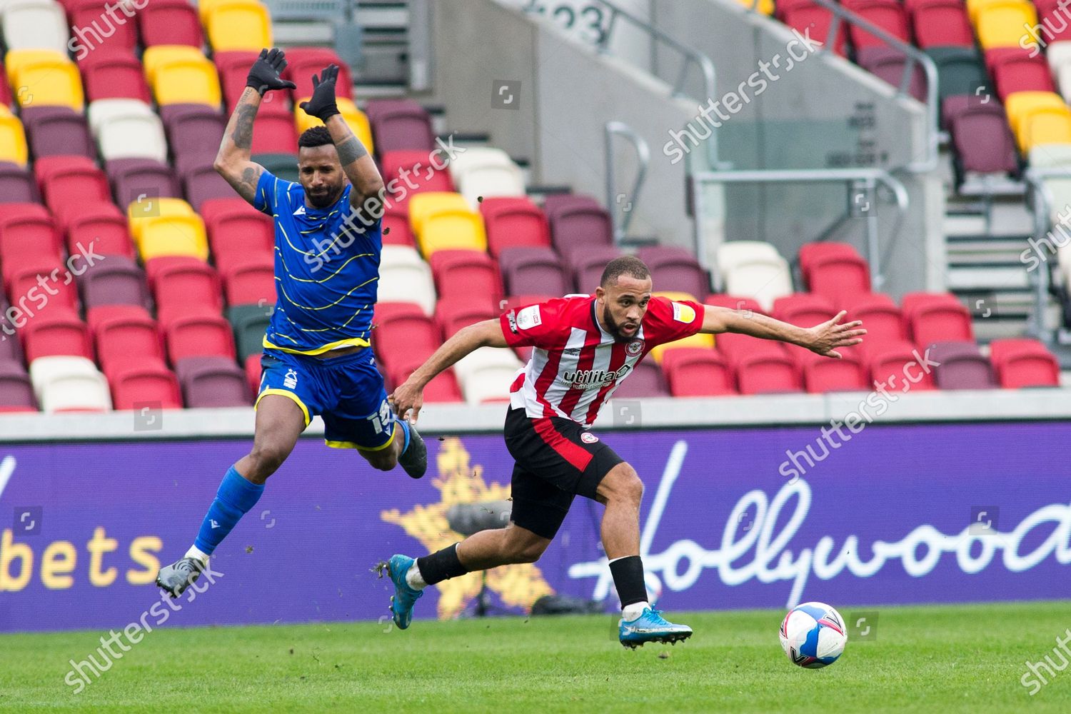 Bryan Mbeumo Brentford Controls Ball During Editorial Stock Photo ...