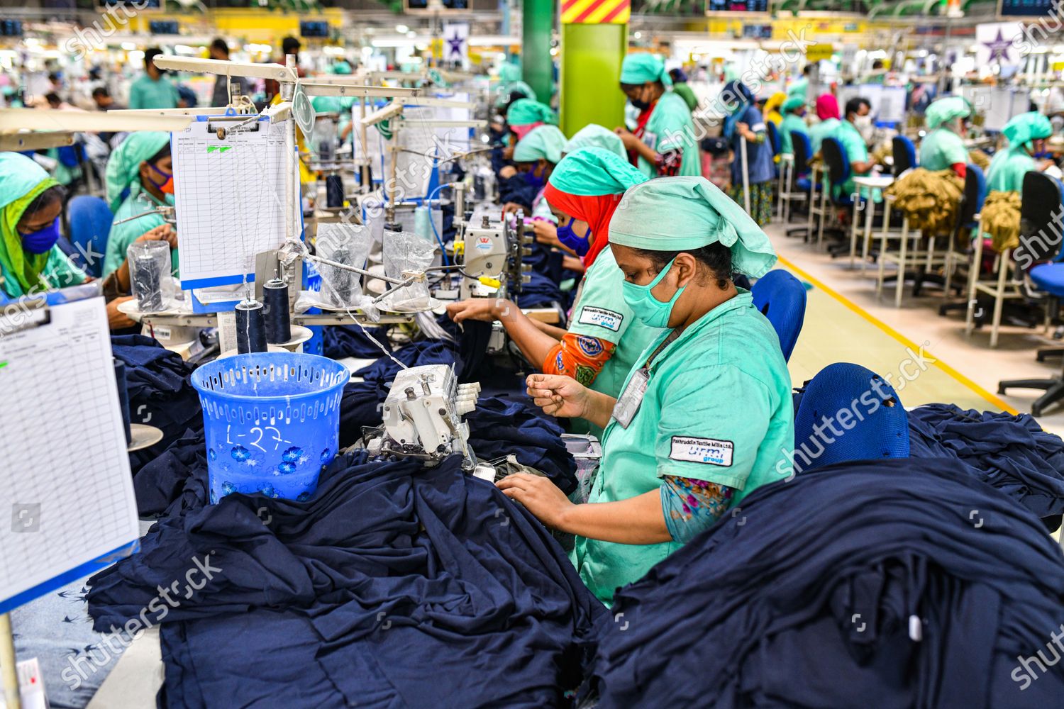 Garment Workers Work Sewing Section Fakhruddin Editorial Stock Photo ...