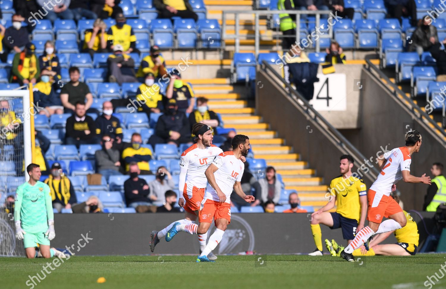 Blackpool Players Celebrate Goal Ellis Simms Editorial Stock Photo ...