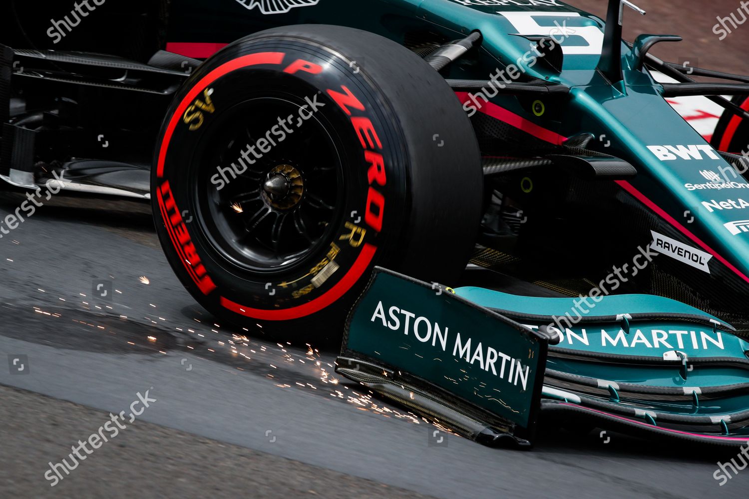 05 Sebastian Vettel ger Aston Martin F1 Foto editorial Imagem de