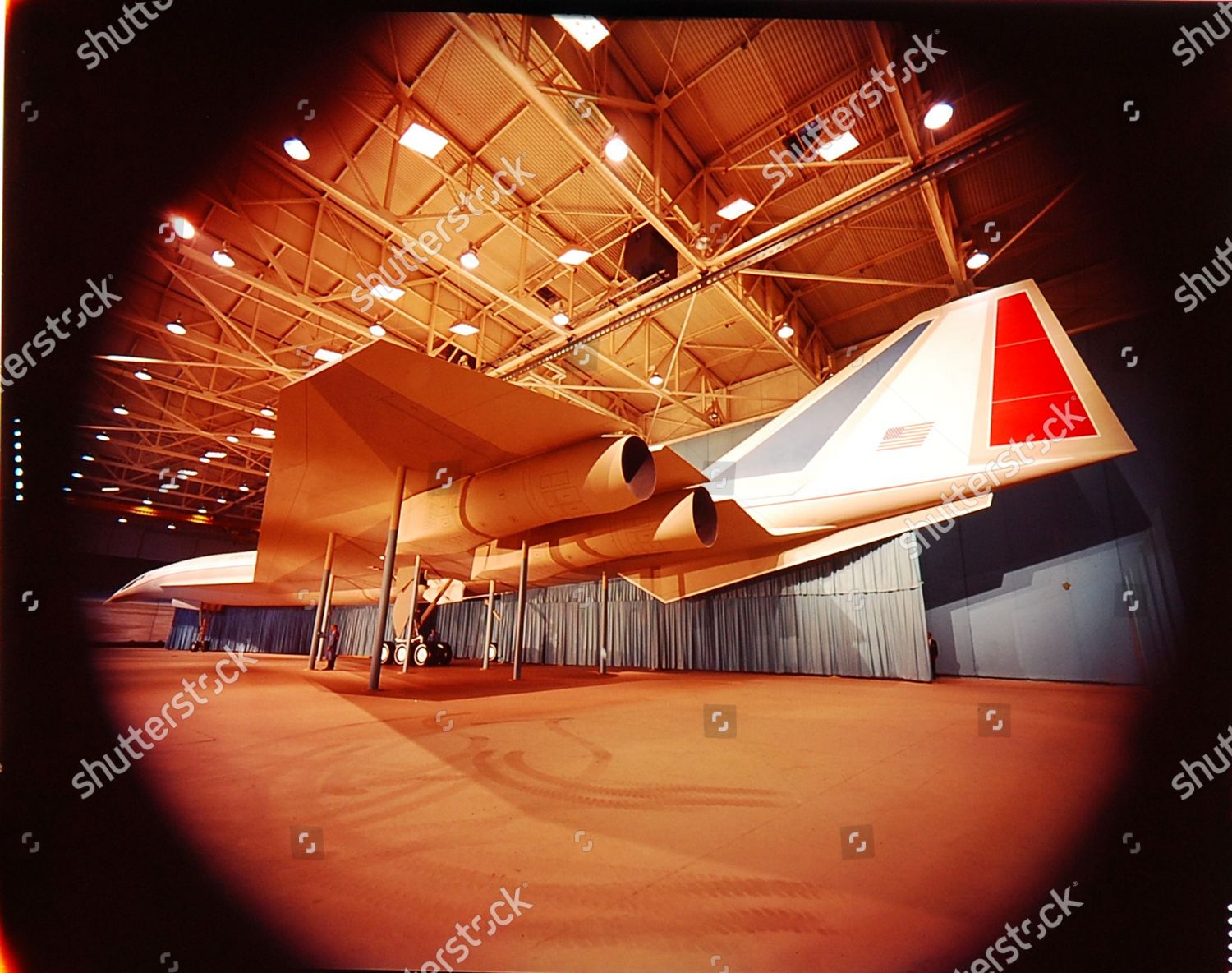 Exterior View Lockheed L2000 Supersonic Transport Editorial Stock Photo ...