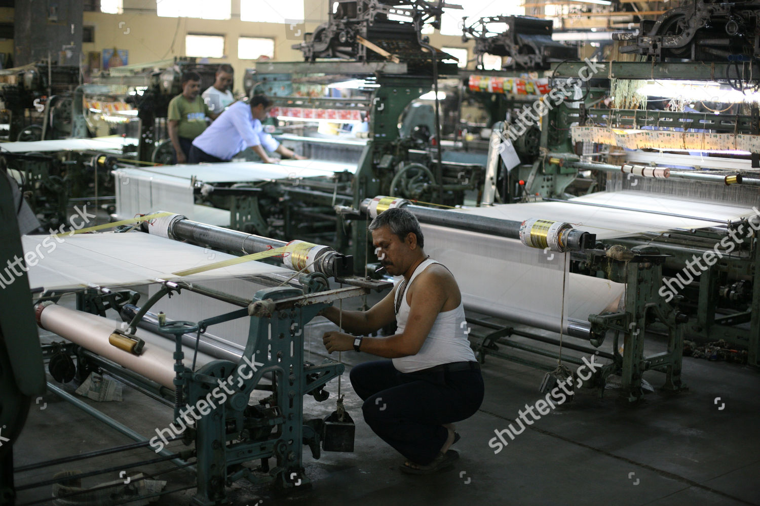 Loom Operator Checks Tension Warp Mysore Editorial Stock Photo Stock