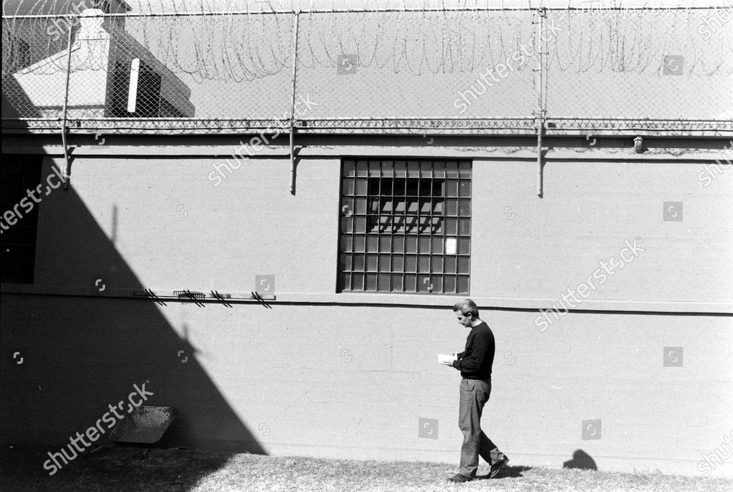 Inmate Walking Soledad State Prison Soledad Editorial Stock Photo