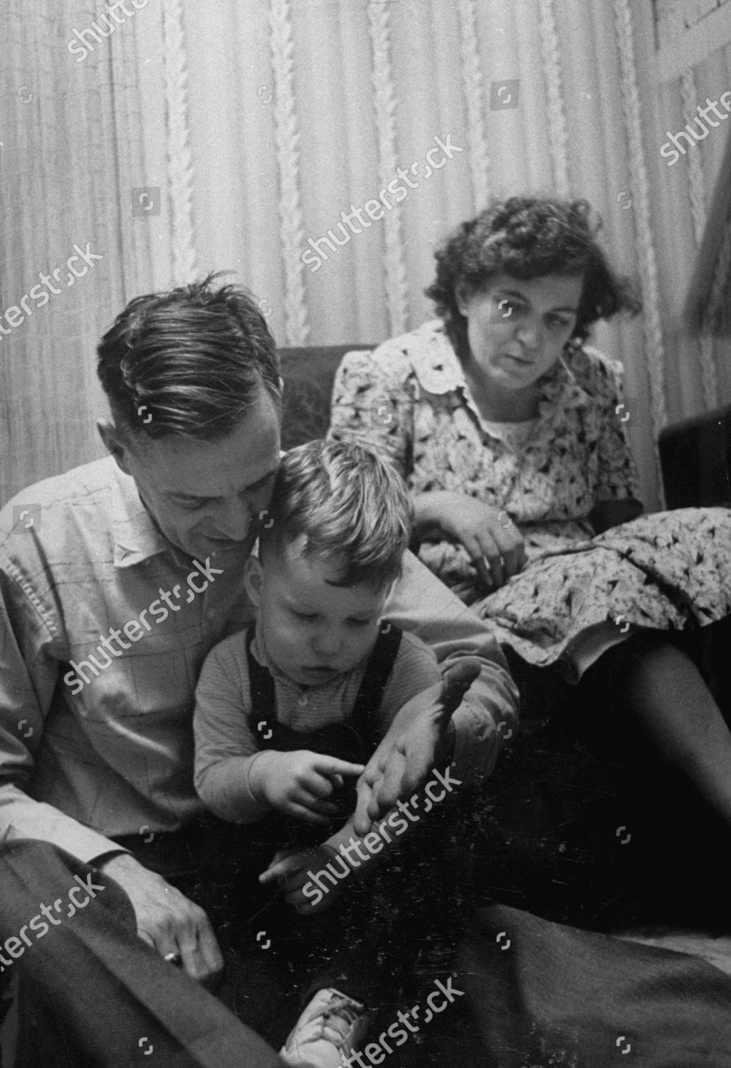 Deafblind Father Harold Hathaway Talking His Editorial Stock Photo ...