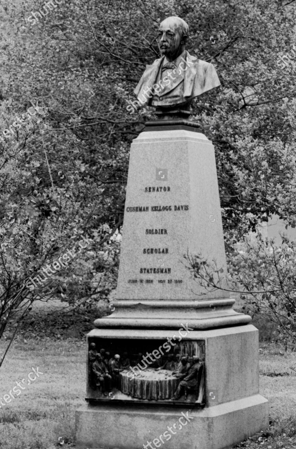 Picture Senator Cushman Kellogg Davis Memorial Editorial Stock Photo