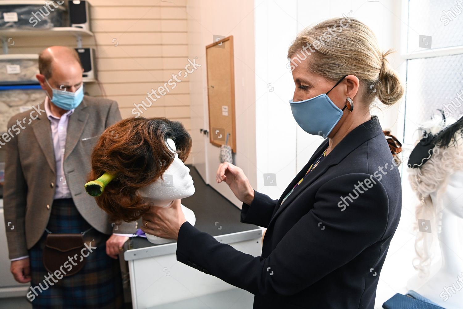 CASA REAL BRITÁNICA - Página 75 Prince-edward-and-sophie-countess-of-wessex-visit-to-utopia-costumes-forfar-scotland-uk-shutterstock-editorial-12172309n
