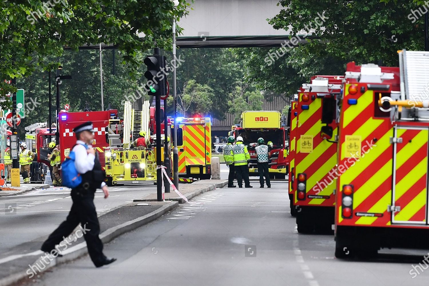 Emergency Services Attend Elephant Castle Following Editorial Stock ...