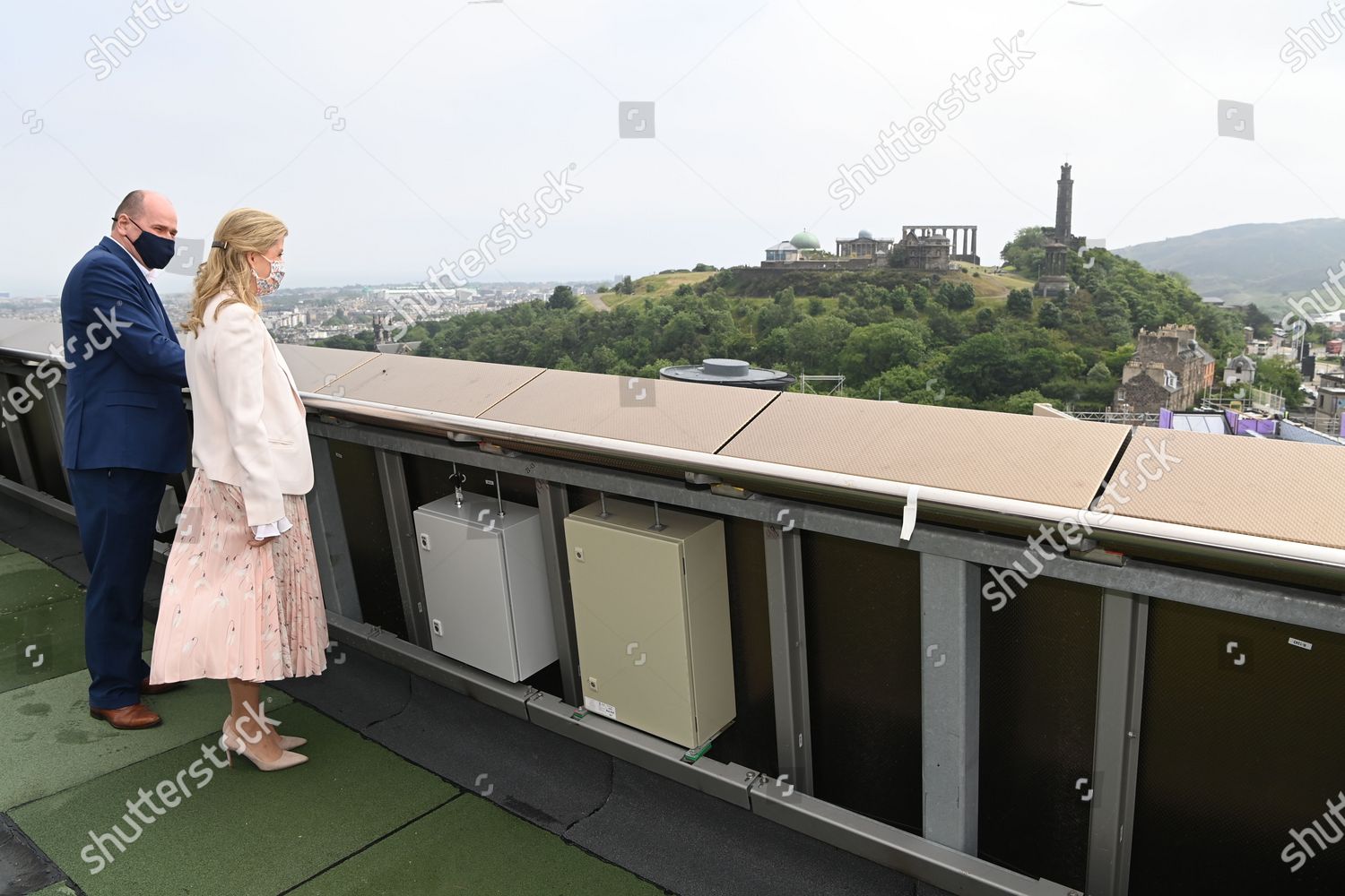 CASA REAL BRITÁNICA - Página 77 Prince-edward-and-sophie-countess-of-wessex-visit-to-edinburgh-scotland-uk-shutterstock-editorial-12173651at