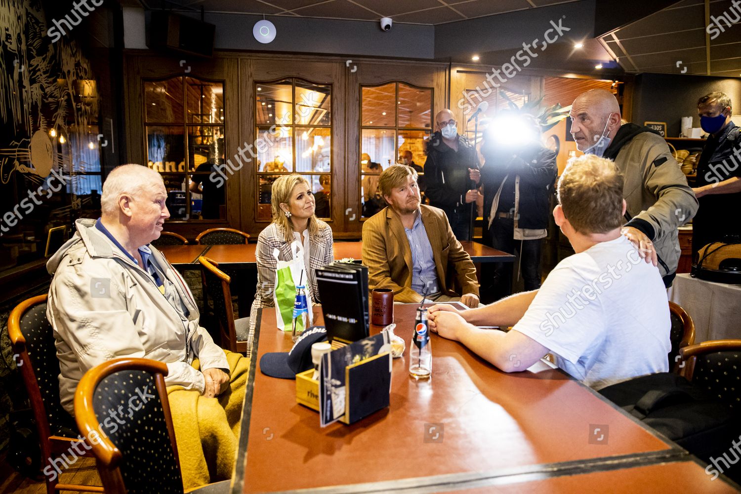 CASA REAL HOLANDESA - Página 20 King-willem-alexander-and-queen-maxima-visit-flooded-region-valkenburg-aan-de-geul-netherlands-shutterstock-editorial-12216250bl