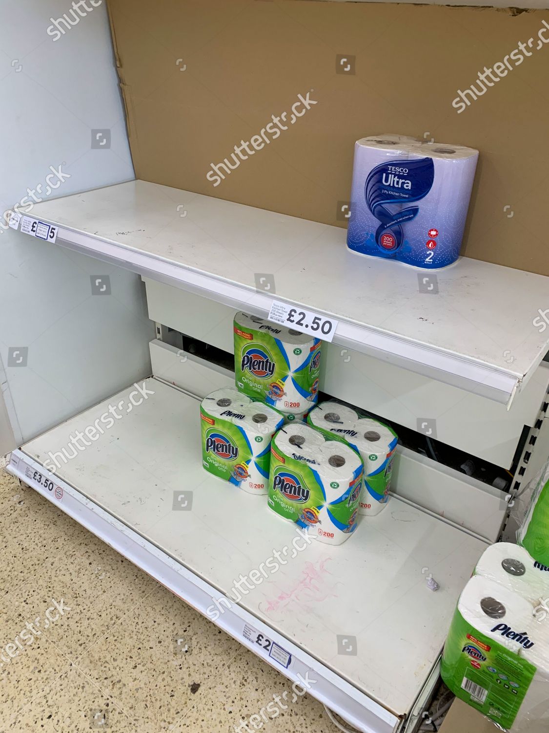 Almost Empty Kitchen Roll Shelf Tesco Editorial Stock Photo Stock   Shutterstock 12232098j 