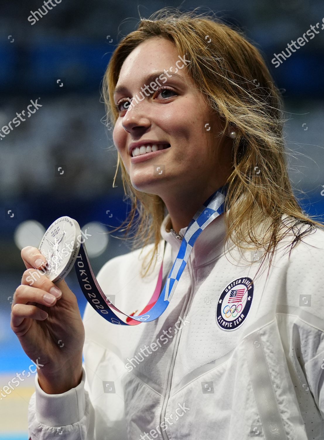 Alex Walsh Her Silver Medal Editorial Stock Photo Stock Image