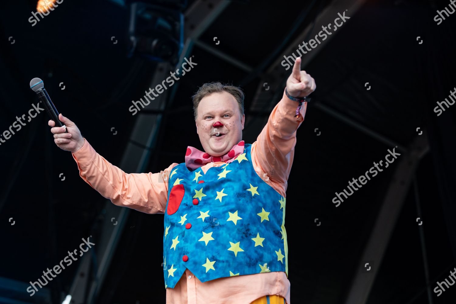 justin-fletcher-aka-mr-tumble-editorial-stock-photo-stock-image