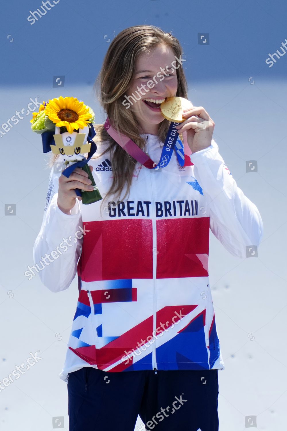 Charlotte Worthington Wins Gold Medal Womens Editorial Stock Photo ...