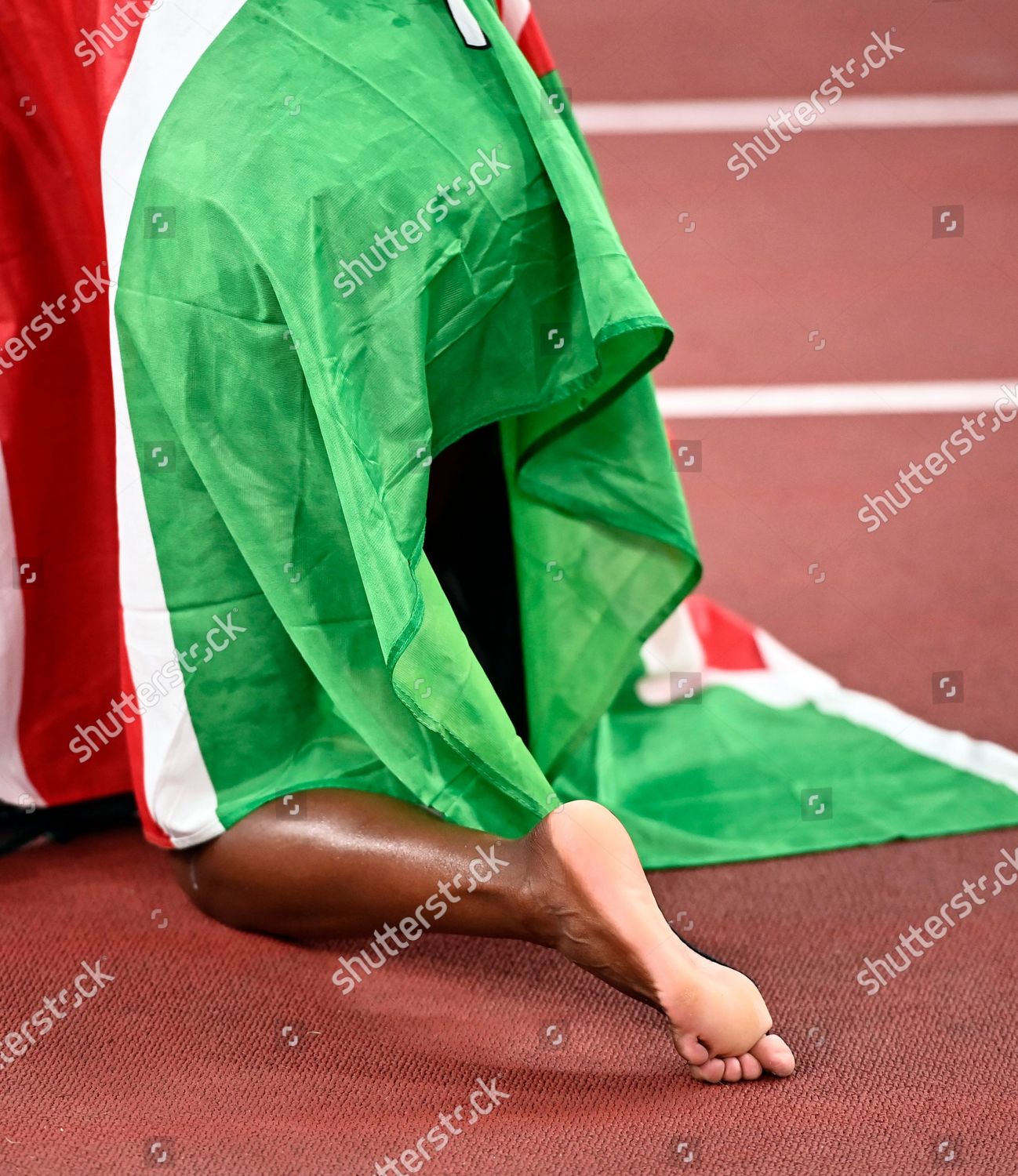 Gold Medalist Faith Kipyegon Kenya Celebrates Editorial Stock Photo ...