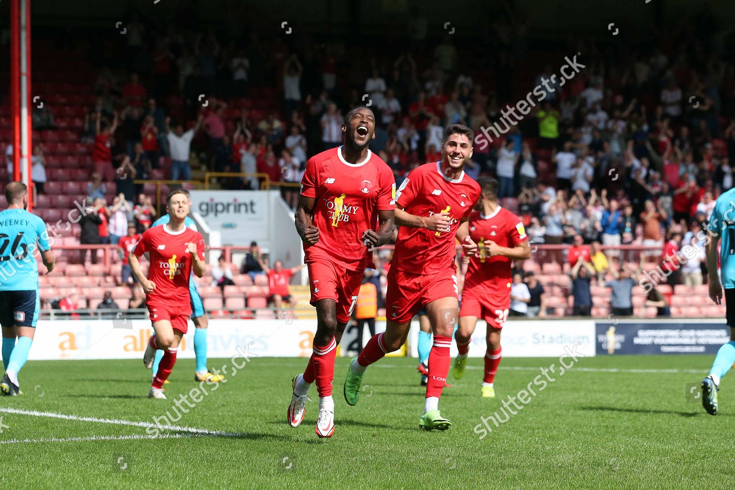 Omar Beckles Leyton Orient Scores Second Editorial Stock Photo Stock