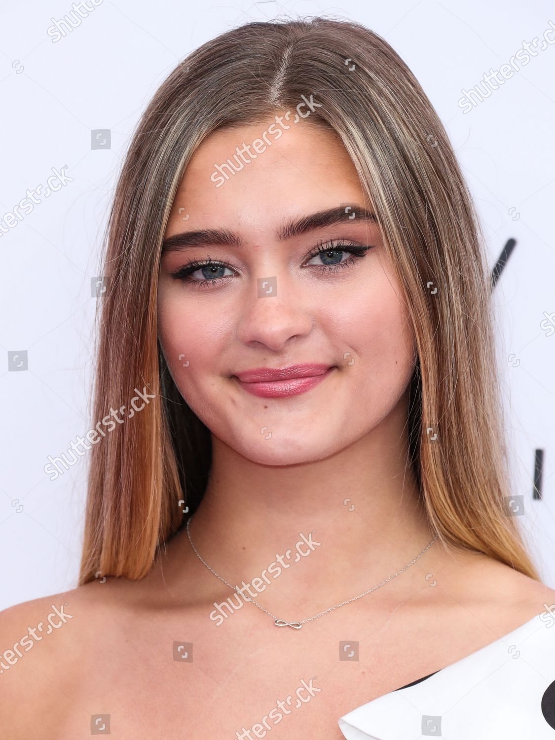 Lizzy Greene Arrives Iheartradio Wango Editorial Stock Photo Stock Image Shutterstock