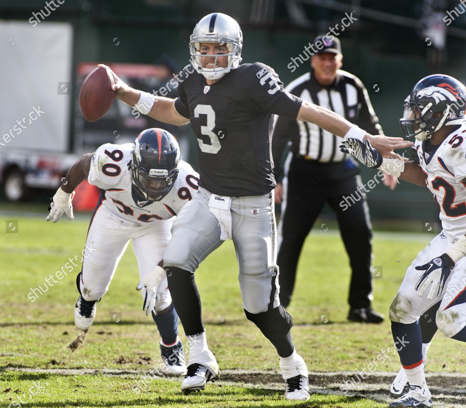 Nov. 6, 2011 - Oakland, CA, USA - Oakland Raiders vs Denver