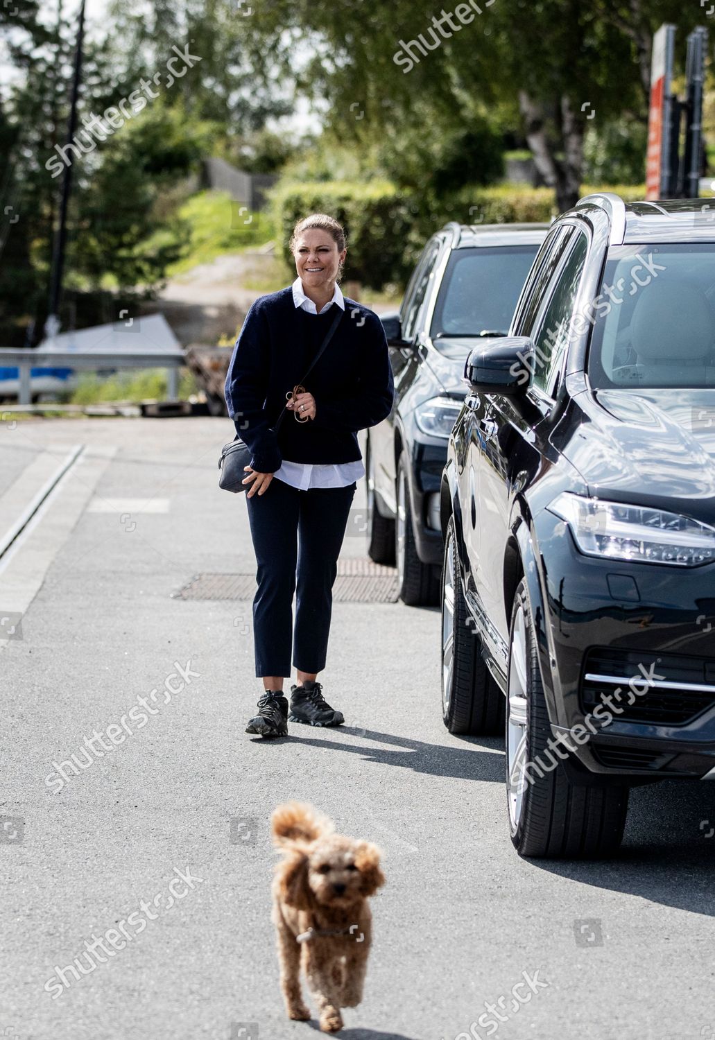 crown-princess-victoria-and-her-dog-rio-visit-alo-and-uto-sweden-shutterstock-editorial-12361980i.jpg