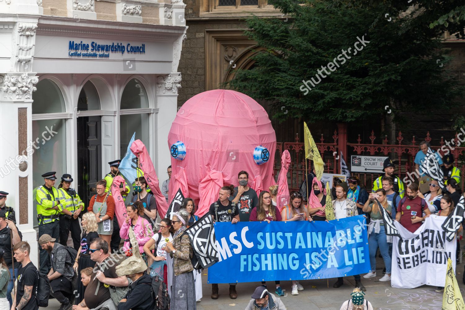 ANIMAL RIGHTS PROTESTERS ACTIVISTS INCLUDING EXTINCTION Editorial Stock ...