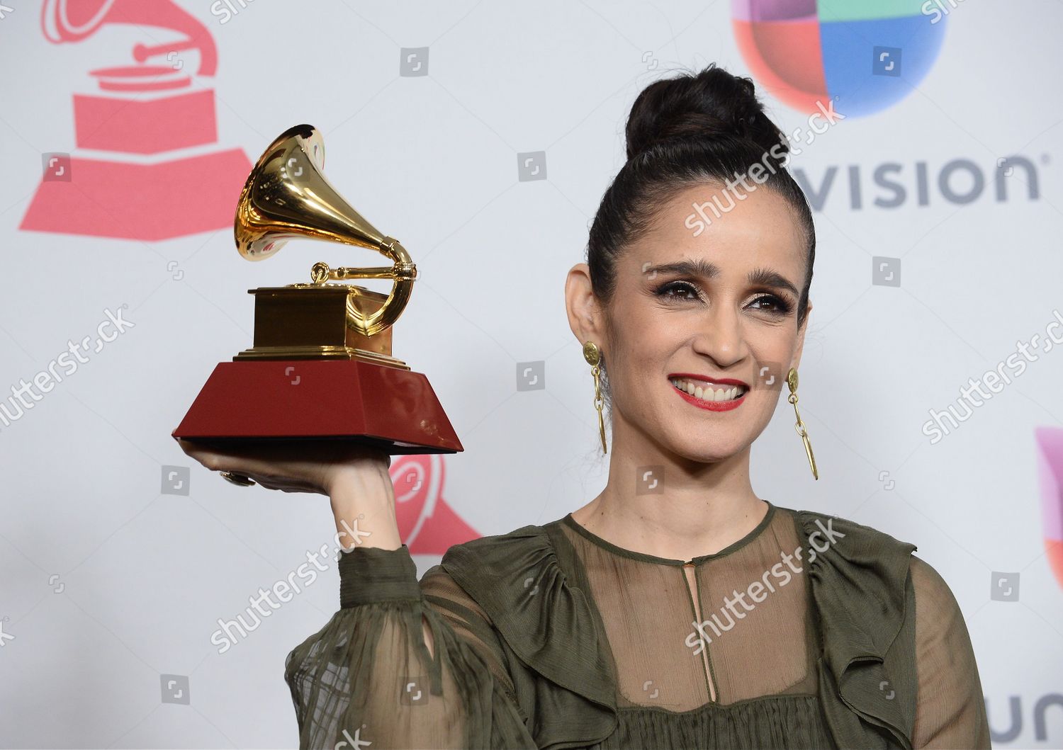 Julieta Venegas Appears Backstage Award Best Editorial Stock Photo
