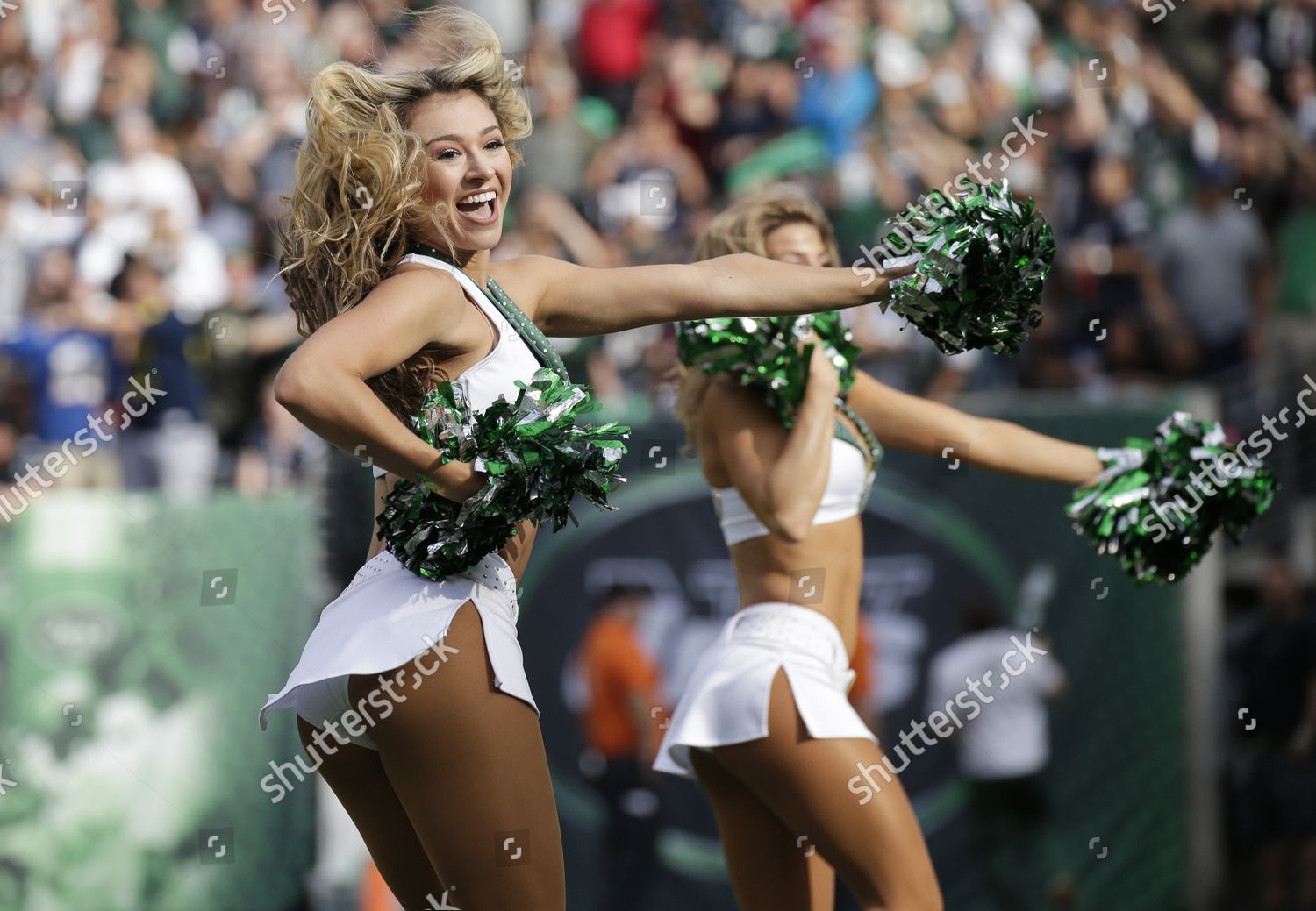 Photo: The New York Jets Flight Crew Cheerleaders at MetLife