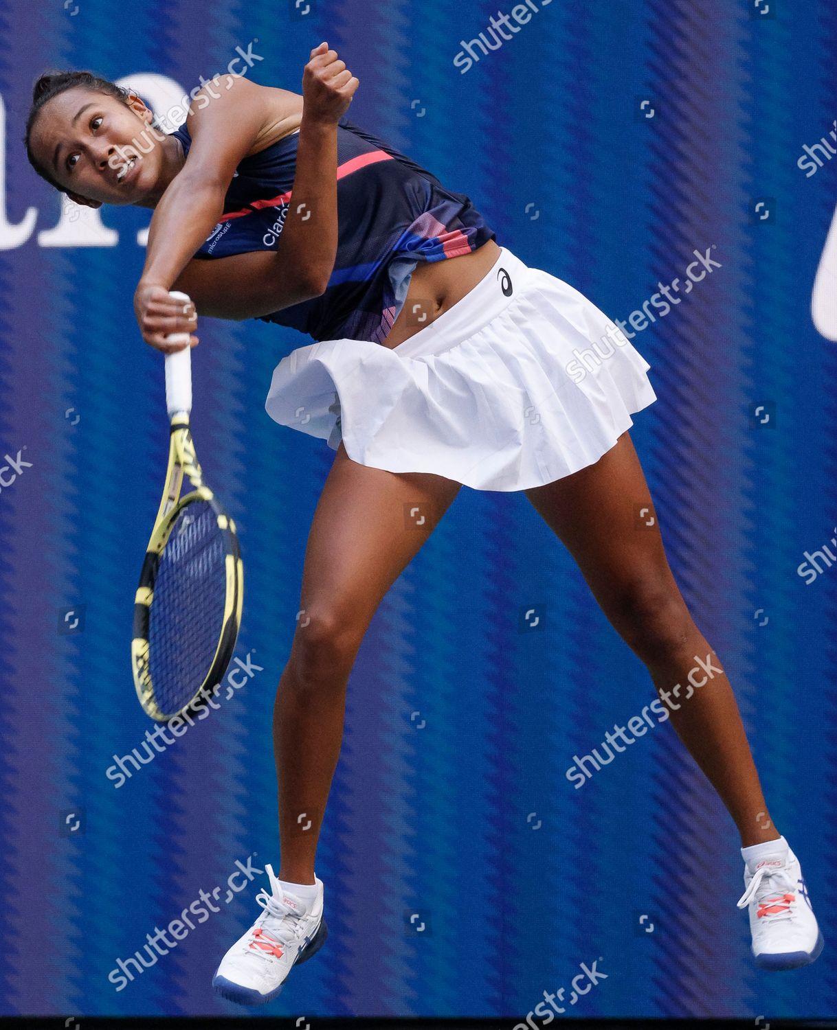 Leylah Fernandez Canada Serves Elina Svitolina Editorial Stock Photo 