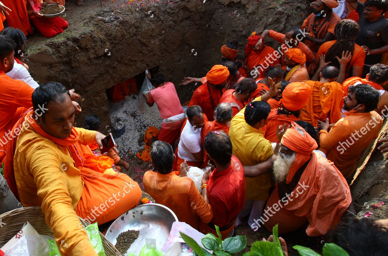 Sadhu Gather Rituals After Mahant Narendra Editorial Stock Photo ...