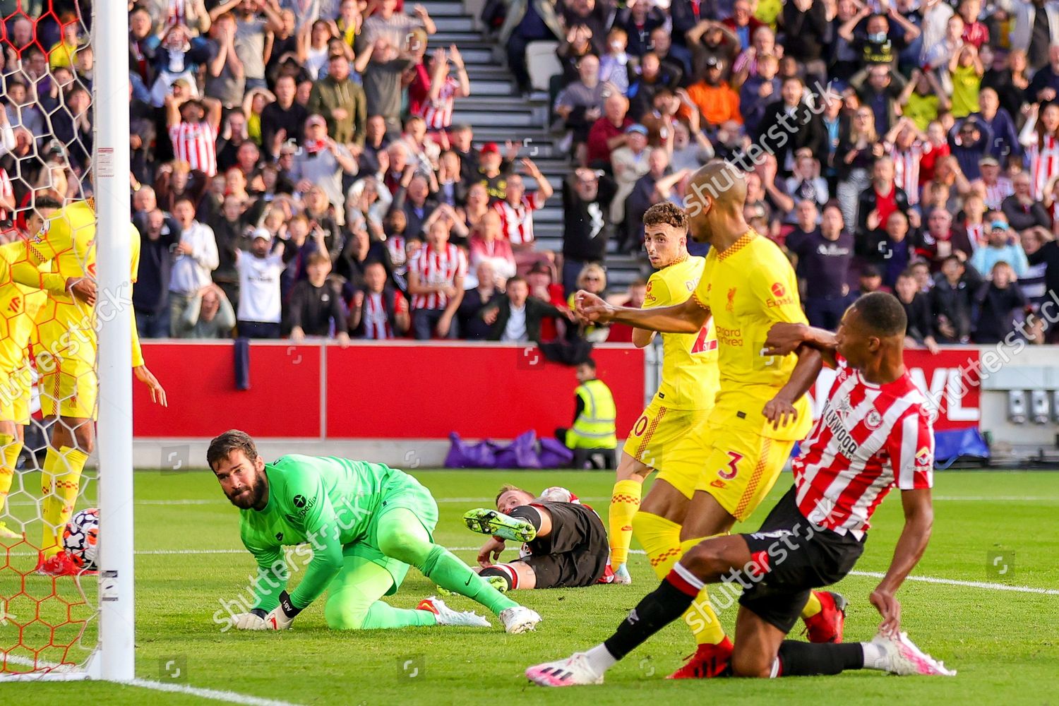 Goal Ethan Pinnock Brentford Editorial Stock Photo Stock Image Shutterstock