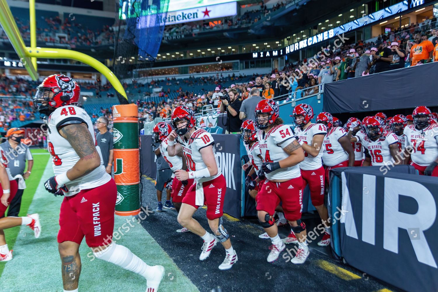 nc-state-wolfpack-football-team-introduction-editorial-stock-photo