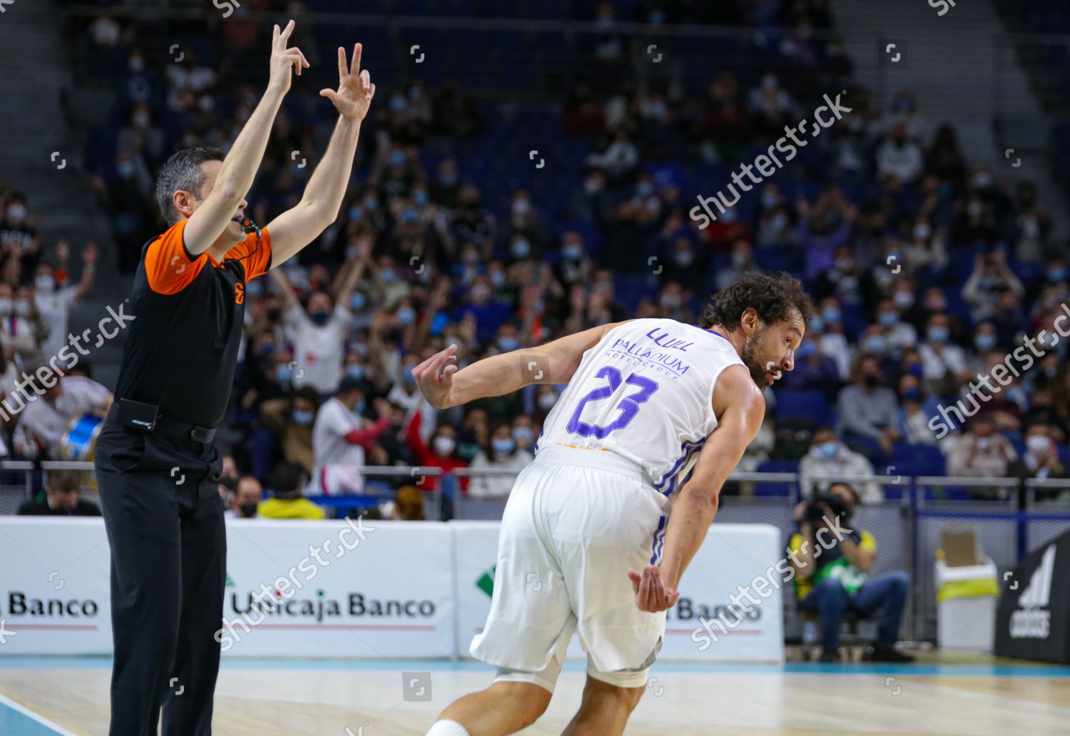 Sergio Llull Real Madrid Baloncesto Celebrating Editorial Stock Photo Stock Image Shutterstock Sergio Llull Real Madrid Baloncesto Celebrating Editorial Stock Photo Stock Image Shutterstock