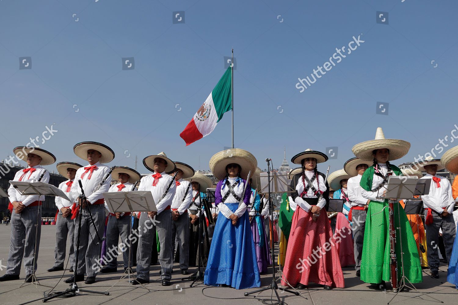 Members Mexican Army Costume During Military Civic Editorial Stock   111th Anniversary Of The Mexican Revolution Mexico City Mexico Shutterstock Editorial 12611866ab 