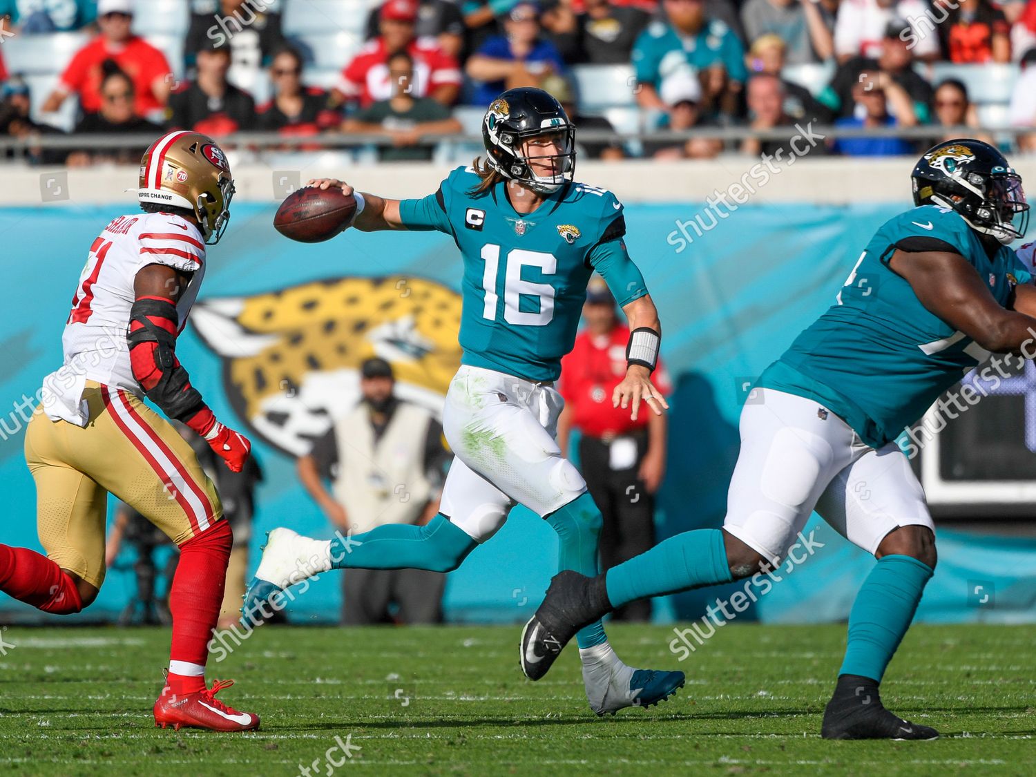 Jacksonville, FL, USA. 21st Nov, 2021. Jacksonville Jaguars quarterback  Trevor Lawrence (16) during 2nd half NFL football game between the San  Francisco 49ers and the Jacksonville Jaguars. San Francisco defeated  Jacksonville 30-10