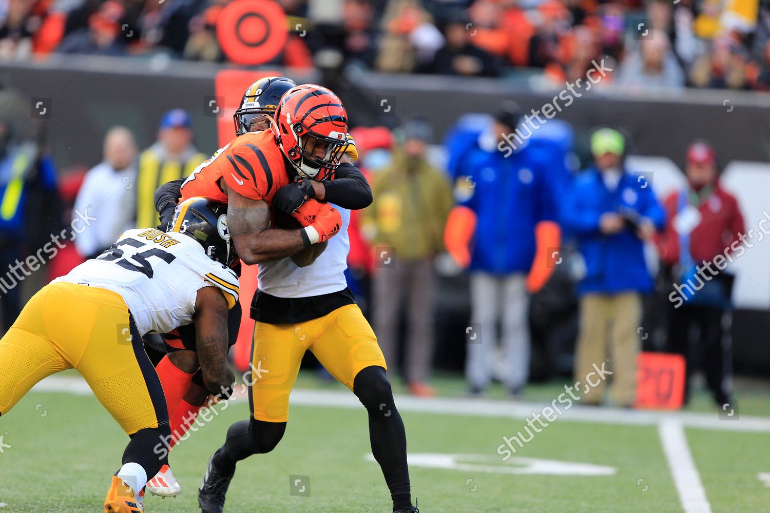 Cincinnati Bengals Rb Joe Mixon Tackled Editorial Stock Photo - Stock Image